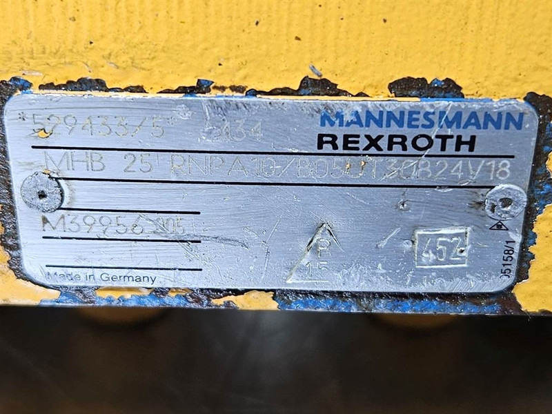 Hidraulika - Építőipari gépek Hydromatik A6VM107HA1T-Drive motor/Fahrmotor/Rijmotor: 6 kép.