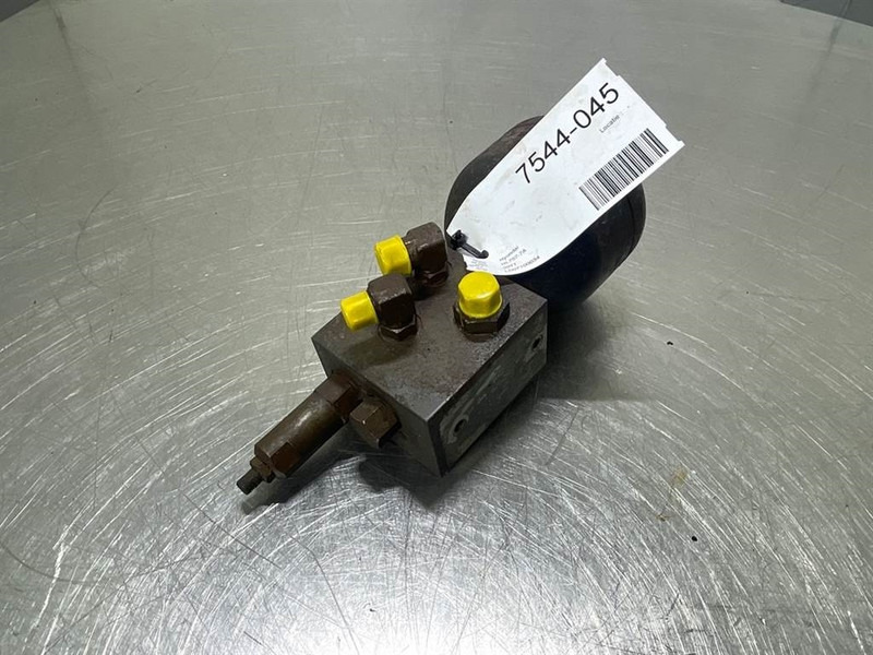 Hyundai HL757-7A-31L7-10280 / 31L7-10380-Pilot supply unit - Hidraulika - Építőipari gépek: 5 kép. Hyundai HL757-7A-31L7-10280 / 31L7-10380-Pilot supply unit - Hidraulika - Építőipari gépek: 5 kép.