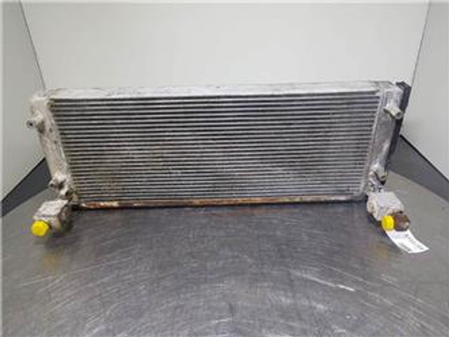 Hyundai HL760-9 - Cooler/Kühler/Koeler - Motor és alkatrészek - Építőipari gépek: 1 kép. Hyundai HL760-9 - Cooler/Kühler/Koeler - Motor és alkatrészek - Építőipari gépek: 1 kép.