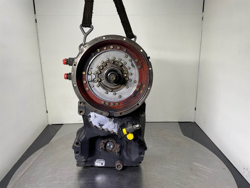 JCB 426-ZF 4WG-160-Transmission/Getriebe/Transmissie - Sebességváltó - Építőipari gépek: 1 kép. JCB 426-ZF 4WG-160-Transmission/Getriebe/Transmissie - Sebességváltó - Építőipari gépek: 1 kép.