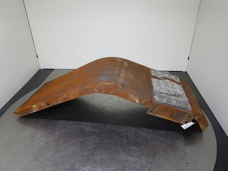 JCB 426E AGRI HT - Mud guard/Kotfluegel/Spatbord - Keret/ Alváz - Építőipari gépek: 2 kép. JCB 426E AGRI HT - Mud guard/Kotfluegel/Spatbord - Keret/ Alváz - Építőipari gépek: 2 kép.