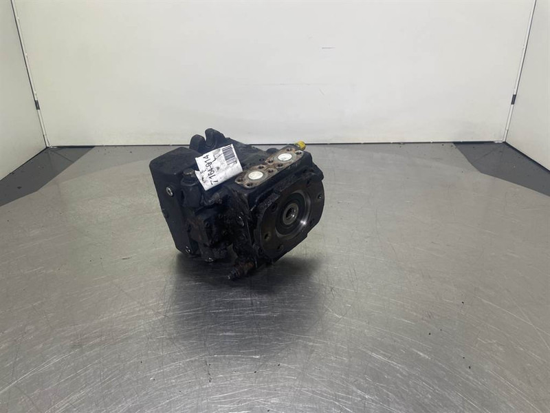 JCB 525-60-Rexroth A10VG63EP3D1/10R-Drive pump/Rijpomp - Hidraulika - Építőipari gépek: 4 kép. JCB 525-60-Rexroth A10VG63EP3D1/10R-Drive pump/Rijpomp - Hidraulika - Építőipari gépek: 4 kép.