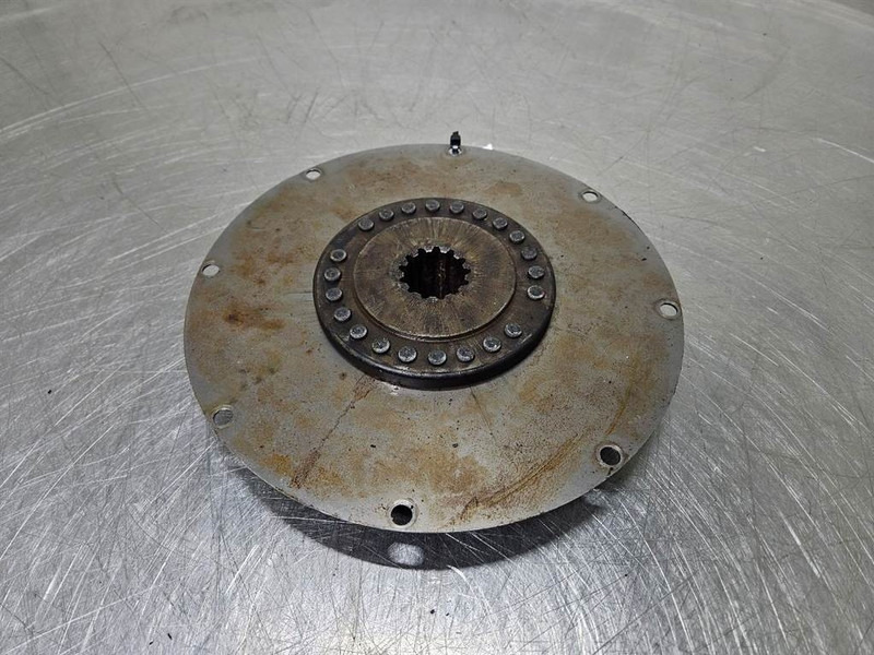 John Deere 4028082 - Pump drive plate/Flange couplings - Motor - Építőipari gépek: 2 kép. John Deere 4028082 - Pump drive plate/Flange couplings - Motor - Építőipari gépek: 2 kép.