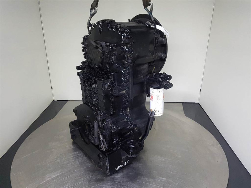 Komatsu WA320-ZF 4WG-160-4656054036-Transmission/Getriebe - Sebességváltó - Építőipari gépek: 4 kép. Komatsu WA320-ZF 4WG-160-4656054036-Transmission/Getriebe - Sebességváltó - Építőipari gépek: 4 kép.