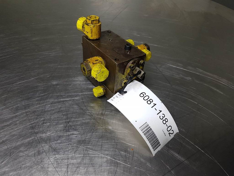 Kramer 312-Hengst 651385800-Valve/Ventile/Ventiel - Hidraulika - Építőipari gépek: 2 kép. Kramer 312-Hengst 651385800-Valve/Ventile/Ventiel - Hidraulika - Építőipari gépek: 2 kép.