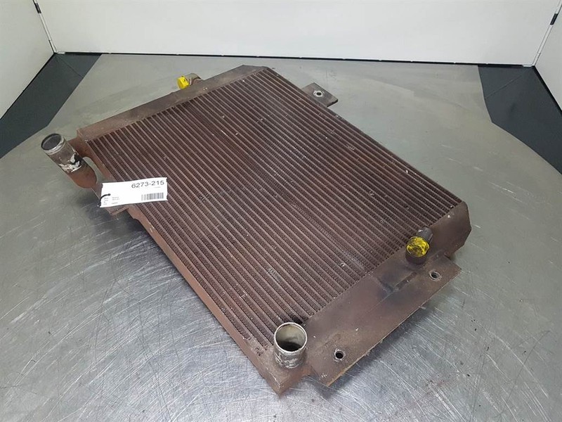 Kramer 880-AKG 0555.064.1000-Cooler/Kühler/Koeler - Motor és alkatrészek - Építőipari gépek: 2 kép. Kramer 880-AKG 0555.064.1000-Cooler/Kühler/Koeler - Motor és alkatrészek - Építőipari gépek: 2 kép.