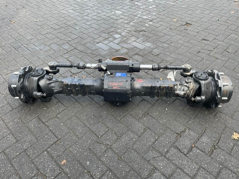 Kramer - Wacker Neuson 1000423772-Spicer Dana-Axle/Achse - Tengely és alkatrészek - Építőipari gépek: 3 kép. Kramer - Wacker Neuson 1000423772-Spicer Dana-Axle/Achse - Tengely és alkatrészek - Építőipari gépek: 3 kép.