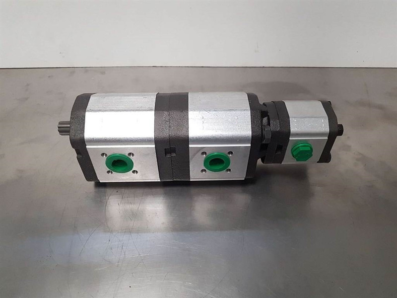 Liebherr A904C-10015344/0517666303-Gearpump/Zahnradpumpe - Hidraulika - Építőipari gépek: 1 kép. Liebherr A904C-10015344/0517666303-Gearpump/Zahnradpumpe - Hidraulika - Építőipari gépek: 1 kép.