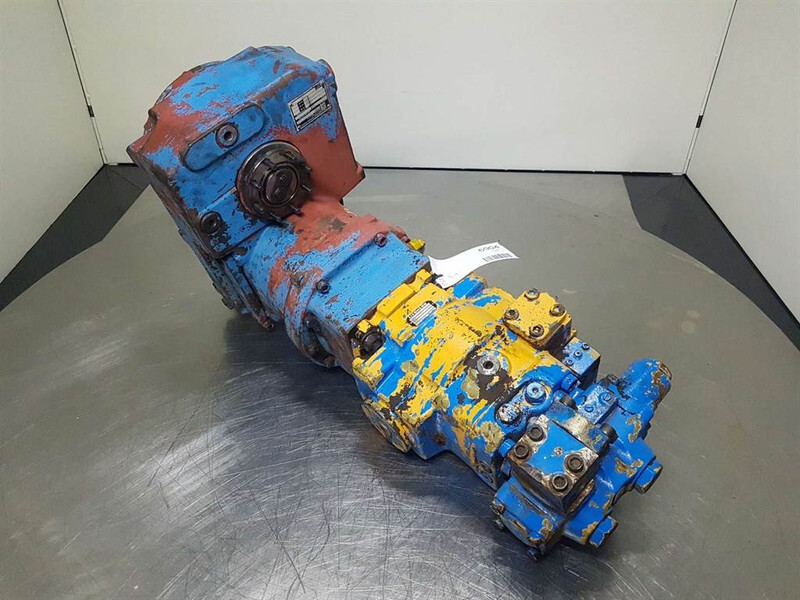 Liebherr A932-ZF 2HL-100-LMV140-Transmission/Getriebe - Sebességváltó - Építőipari gépek: 4 kép. Liebherr A932-ZF 2HL-100-LMV140-Transmission/Getriebe - Sebességváltó - Építőipari gépek: 4 kép.