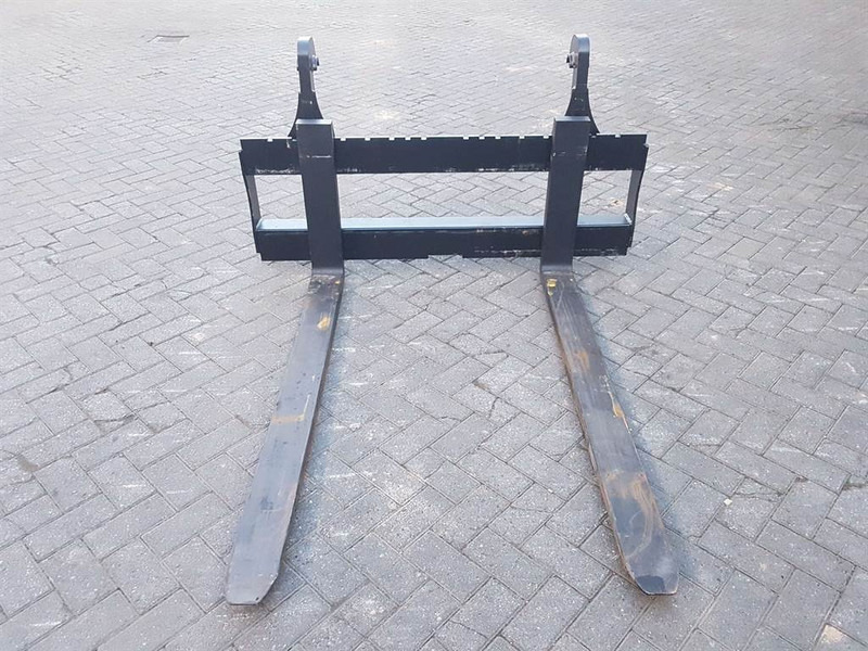 Liebherr/Komatsu/Volvo BM/5-TON-Palletvorken/Forks - Raklapvilla: 5 kép. Liebherr/Komatsu/Volvo BM/5-TON-Palletvorken/Forks - Raklapvilla: 5 kép.