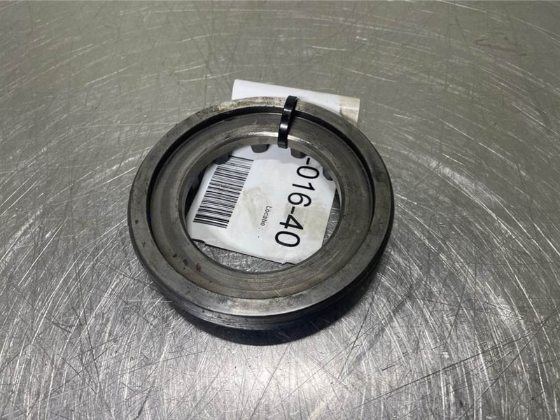 Liebherr L544-7009229-Adjusting nut/Einstellmutter - Tengely és alkatrészek - Építőipari gépek: 3 kép. Liebherr L544-7009229-Adjusting nut/Einstellmutter - Tengely és alkatrészek - Építőipari gépek: 3 kép.
