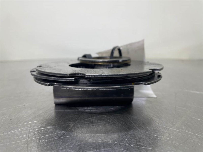 Liebherr L544-7622486/7020814-Brake friction disc - Fék alkatrészek - Építőipari gépek: 3 kép. Liebherr L544-7622486/7020814-Brake friction disc - Fék alkatrészek - Építőipari gépek: 3 kép.