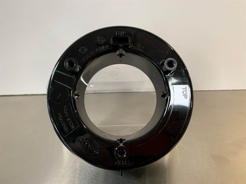 Liebherr LH - 10665277 - Light/Leuchte/Verlichting - Lámpá/ Világítás - Építőipari gépek: 2 kép. Liebherr LH - 10665277 - Light/Leuchte/Verlichting - Lámpá/ Világítás - Építőipari gépek: 2 kép.