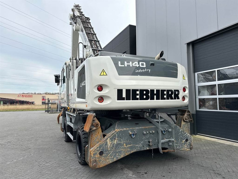 Liebherr LH 40 M Litronic Material Handler - Hulladék kotró: 4 kép. Liebherr LH 40 M Litronic Material Handler - Hulladék kotró: 4 kép.