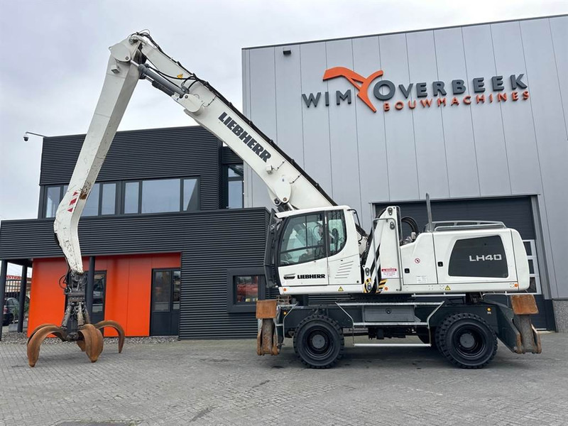 Liebherr LH 40 M Litronic Material Handler - Hulladék kotró: 2 kép. Liebherr LH 40 M Litronic Material Handler - Hulladék kotró: 2 kép.