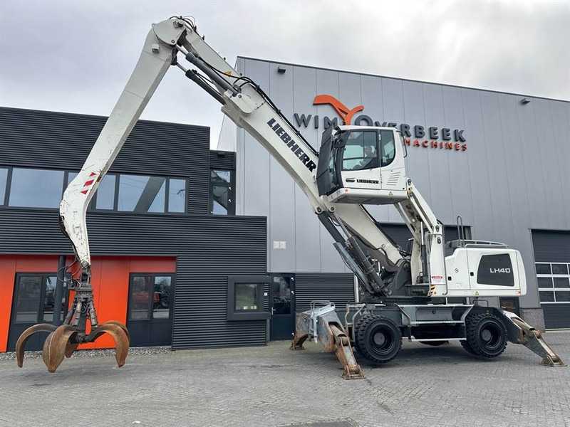 Liebherr LH 40 M Litronic Material Handler - Hulladék kotró: 5 kép. Liebherr LH 40 M Litronic Material Handler - Hulladék kotró: 5 kép.