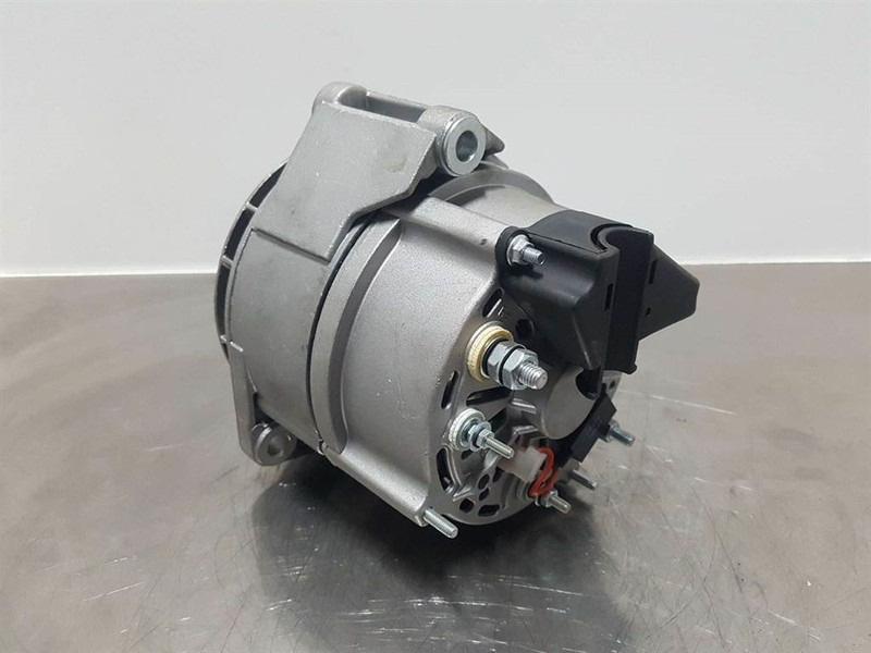Liebherr LH30-24V 100A-Alternator/Lichtmaschine/Dynamo - Motor - Építőipari gépek: 5 kép. Liebherr LH30-24V 100A-Alternator/Lichtmaschine/Dynamo - Motor - Építőipari gépek: 5 kép.