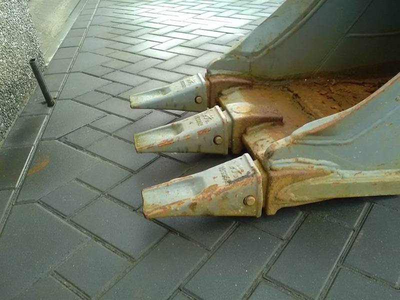 Liebherr R 922 - 0,60 mtr - Bucket/Schaufel/Dichte bak - Kanál: 4 kép. Liebherr R 922 - 0,60 mtr - Bucket/Schaufel/Dichte bak - Kanál: 4 kép.