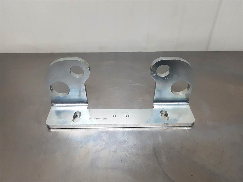 Liebherr R906-9683664-Mouningplate quick coupler - Hidraulika - Építőipari gépek: 1 kép. Liebherr R906-9683664-Mouningplate quick coupler - Hidraulika - Építőipari gépek: 1 kép.
