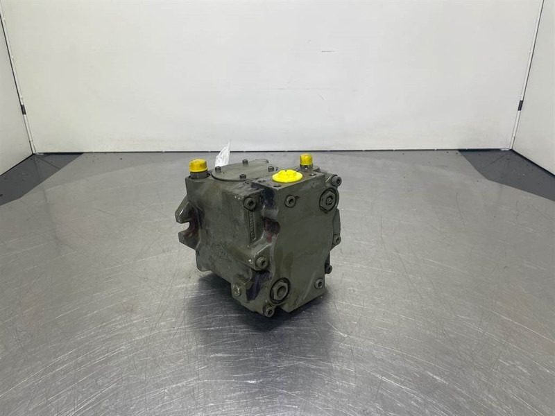 Linde - Drive motor/Fahrmotor/Rijmotor - Hidraulika - Építőipari gépek: 2 kép. Linde - Drive motor/Fahrmotor/Rijmotor - Hidraulika - Építőipari gépek: 2 kép.