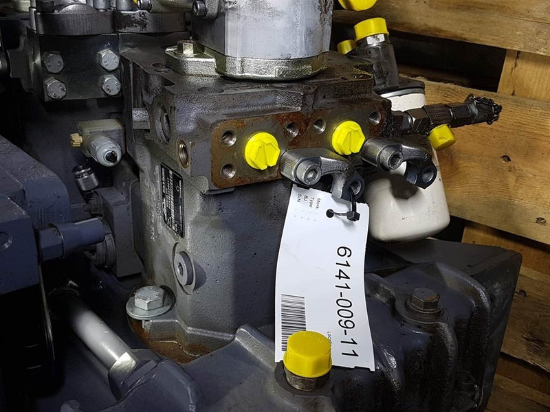 Linde HPV55-02L - Vögele - Drive pump/Fahrpumpe/Rijpomp - Hidraulika: 2 kép. Linde HPV55-02L - Vögele - Drive pump/Fahrpumpe/Rijpomp - Hidraulika: 2 kép.