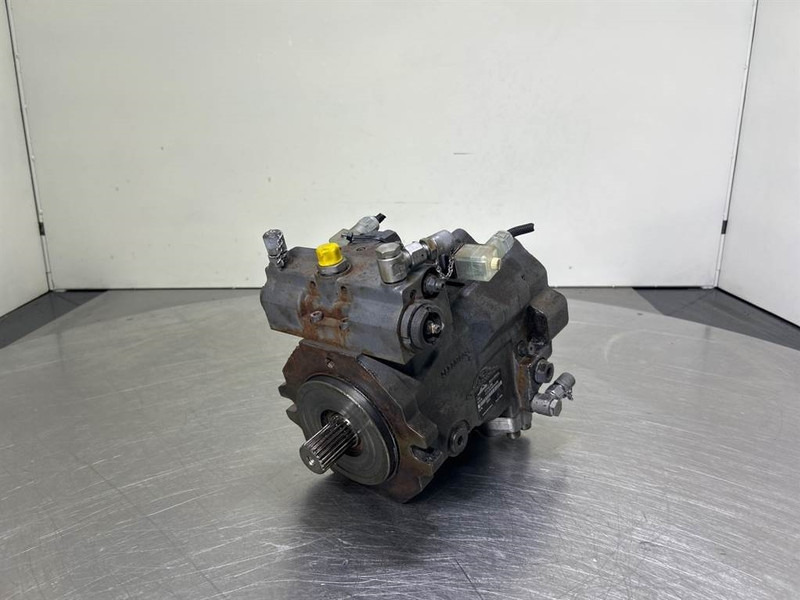 Linde HPV75-02 - Vögele - 2075214 -Drive pump/Fahrpumpe - Hidraulika - Építőipari gépek: 1 kép. Linde HPV75-02 - Vögele - 2075214 -Drive pump/Fahrpumpe - Hidraulika - Építőipari gépek: 1 kép.