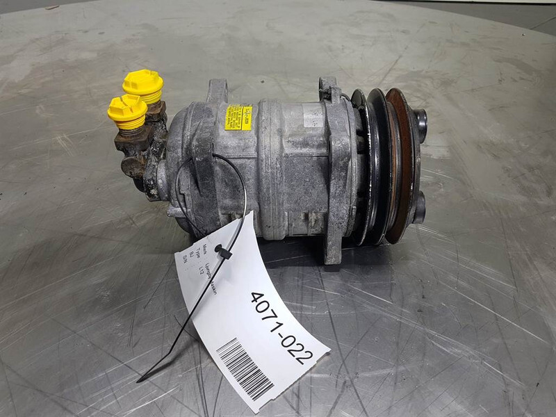 Ljungby Maskin L12 -Tama MFG SAE-J639 - Compressor/Kompres - Klímakompresszor - Építőipari gépek: 1 kép. Ljungby Maskin L12 -Tama MFG SAE-J639 - Compressor/Kompres - Klímakompresszor - Építőipari gépek: 1 kép.
