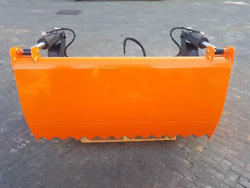 MAMMUT SC195M - Silage cutter/Silageschneider/Kuilhapper - Silózó berendezések: 2 kép. MAMMUT SC195M - Silage cutter/Silageschneider/Kuilhapper - Silózó berendezések: 2 kép.