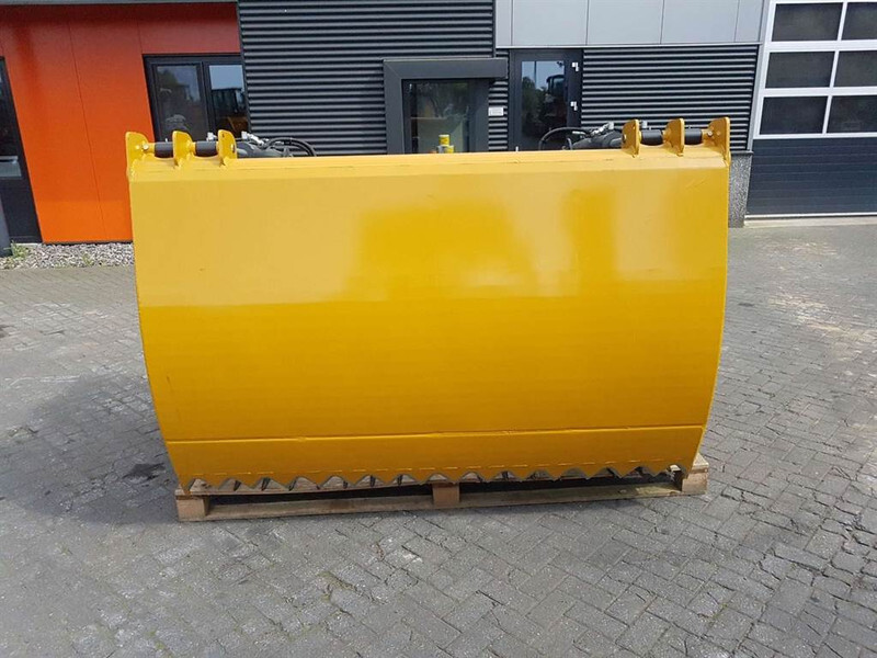 MAMMUT SC220XL - Silage cutter/Silageschneider/Kuilhapper - Silózó berendezések: 2 kép. MAMMUT SC220XL - Silage cutter/Silageschneider/Kuilhapper - Silózó berendezések: 2 kép.