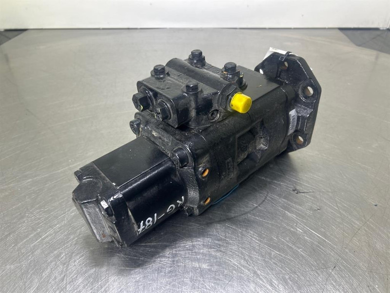 Manitou MT1135-52736885-Salami PG330-Load sensing pump - Hidraulika - Építőipari gépek: 2 kép. Manitou MT1135-52736885-Salami PG330-Load sensing pump - Hidraulika - Építőipari gépek: 2 kép.