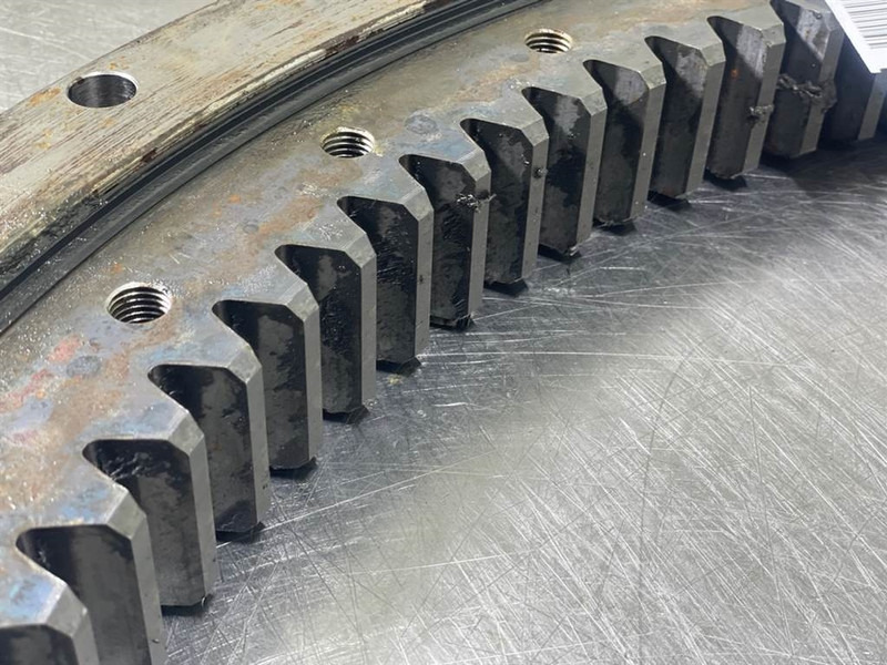 Mecalac 12MTX-4990013-Slewing ring/Drehkranz/Draaikrans - Keret/ Alváz - Építőipari gépek: 5 kép. Mecalac 12MTX-4990013-Slewing ring/Drehkranz/Draaikrans - Keret/ Alváz - Építőipari gépek: 5 kép.