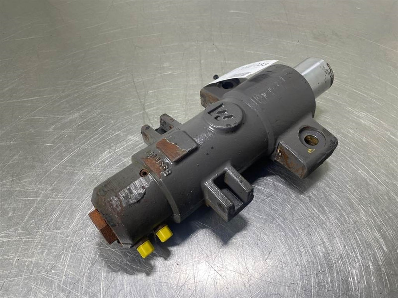 Mecalac 12MTX-5671188-Support cylinder/Stuetzzylinder - Hidraulika - Építőipari gépek: 5 kép. Mecalac 12MTX-5671188-Support cylinder/Stuetzzylinder - Hidraulika - Építőipari gépek: 5 kép.