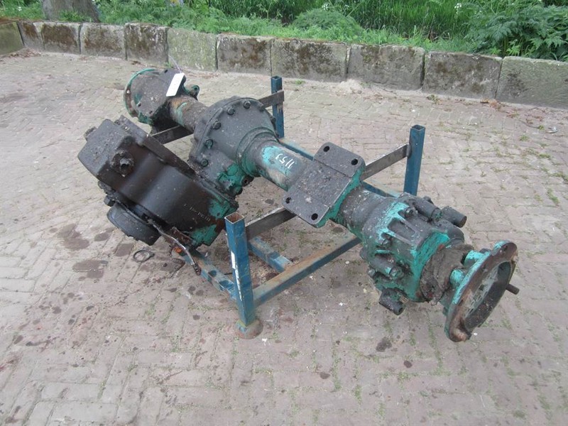 Mercedes-Benz 2518 - Axle/Achse/As - Tengely és alkatrészek - Építőipari gépek: 2 kép. Mercedes-Benz 2518 - Axle/Achse/As - Tengely és alkatrészek - Építőipari gépek: 2 kép.
