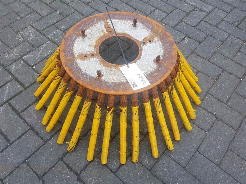 Onkruidborstel 500mm, 36 draads - Utcaseprő gép: 1 kép. Onkruidborstel 500mm, 36 draads - Utcaseprő gép: 1 kép.