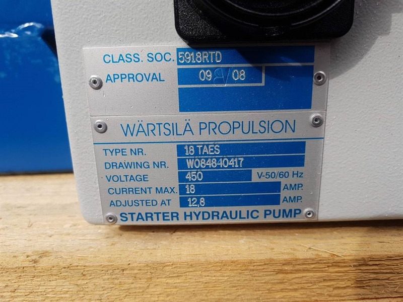 Parker 26kW (2x 13kW)-Hydraulic unit/Hydraulik aggregate - Hidraulika - Építőipari gépek: 4 kép. Parker 26kW (2x 13kW)-Hydraulic unit/Hydraulik aggregate - Hidraulika - Építőipari gépek: 4 kép.