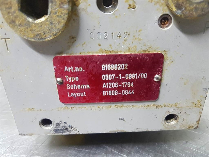 Parker D1FBE01HC0NMW011X944 - NG6 Valve - Hidraulika - Építőipari gépek: 5 kép. Parker D1FBE01HC0NMW011X944 - NG6 Valve - Hidraulika - Építőipari gépek: 5 kép.