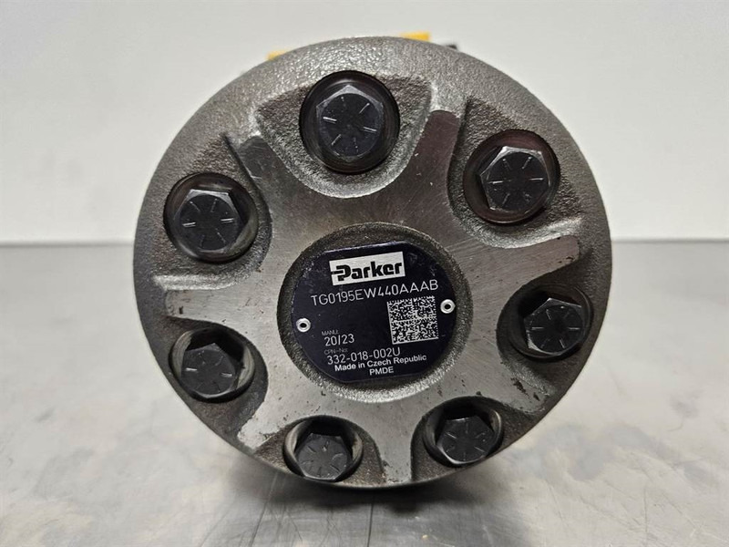 Parker TG195EW440AAAB - Hydraulic motor/Hydraulikmotor - Hidraulika - Építőipari gépek: 4 kép. Parker TG195EW440AAAB - Hydraulic motor/Hydraulikmotor - Hidraulika - Építőipari gépek: 4 kép.