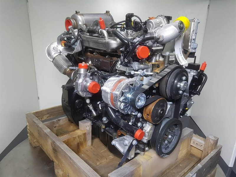 Perkins 854 - Engine/Motor - Motor - Építőipari gépek: 2 kép. Perkins 854 - Engine/Motor - Motor - Építőipari gépek: 2 kép.