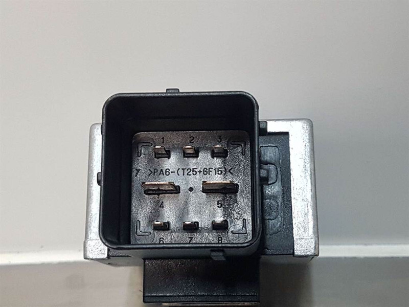 Perkins 854E-E34TA-5801401694-Relay/Relais/Glow plug - Elektromos rendszer - Építőipari gépek: 5 kép. Perkins 854E-E34TA-5801401694-Relay/Relais/Glow plug - Elektromos rendszer - Építőipari gépek: 5 kép.