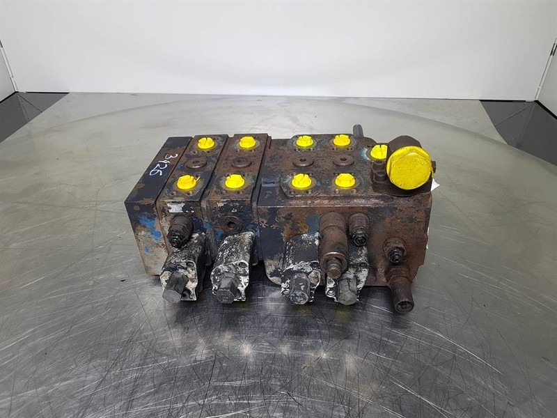 Rexroth M6-1266-00/2M6 - Liebherr PR 724 LGP - Valve - Hidraulika: 2 kép. Rexroth M6-1266-00/2M6 - Liebherr PR 724 LGP - Valve - Hidraulika: 2 kép.