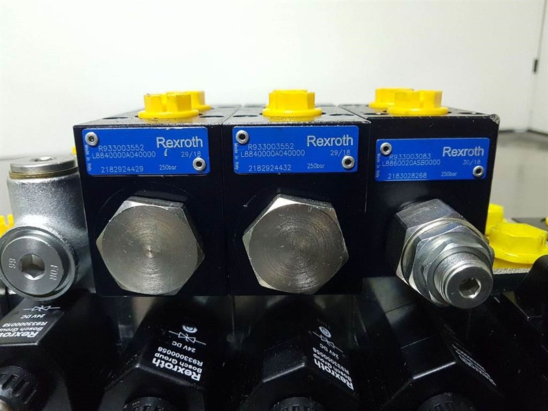 Rexroth MF4369-SA-R987463231-Valve/Ventile/Ventiel lízing Rexroth MF4369-SA-R987463231-Valve/Ventile/Ventiel: 7 kép. Rexroth MF4369-SA-R987463231-Valve/Ventile/Ventiel lízing Rexroth MF4369-SA-R987463231-Valve/Ventile/Ventiel: 7 kép.