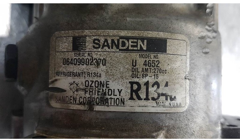 SANDEN U4652 - Compressor/Kompressor/Aircopomp - Klímakompresszor - Építőipari gépek: 3 kép. SANDEN U4652 - Compressor/Kompressor/Aircopomp - Klímakompresszor - Építőipari gépek: 3 kép.