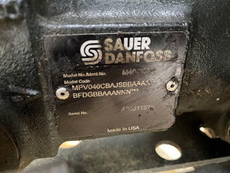 Sauer Danfoss MPV046CBAJ - Genie Z45 - Drive pump/Fahrpumpe - Hidraulika: 3 kép. Sauer Danfoss MPV046CBAJ - Genie Z45 - Drive pump/Fahrpumpe - Hidraulika: 3 kép.