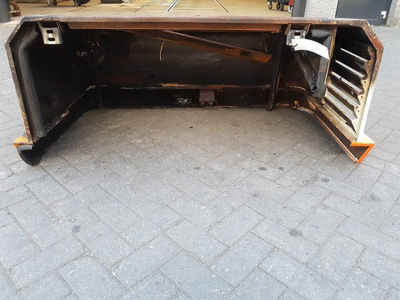 Keret/ Alváz - Építőipari gépek Schaeff SKL853-6463519040-Engine hood/Motorhaube/Motorkap: 6 kép.