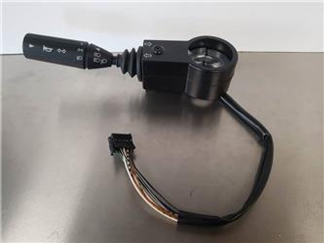 Terex TL-5050651609-Steer col switch/Lenkstockschalter - Kormányoszlop kapcsoló - Építőipari gépek: 1 kép. Terex TL-5050651609-Steer col switch/Lenkstockschalter - Kormányoszlop kapcsoló - Építőipari gépek: 1 kép.