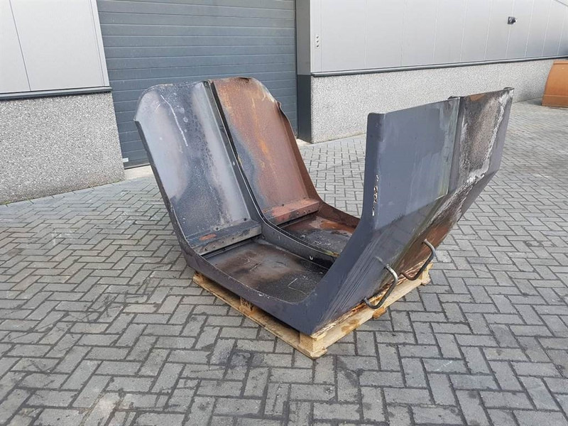 Terex TL260-0457006031-Mud guard/Kotfluegel/Spatbord - Sárvédő - Építőipari gépek: 3 kép. Terex TL260-0457006031-Mud guard/Kotfluegel/Spatbord - Sárvédő - Építőipari gépek: 3 kép.