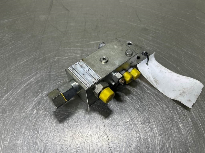 Terex TW150-081783036340020-Counter balance valve - Hidraulika - Építőipari gépek: 2 kép. Terex TW150-081783036340020-Counter balance valve - Hidraulika - Építőipari gépek: 2 kép.