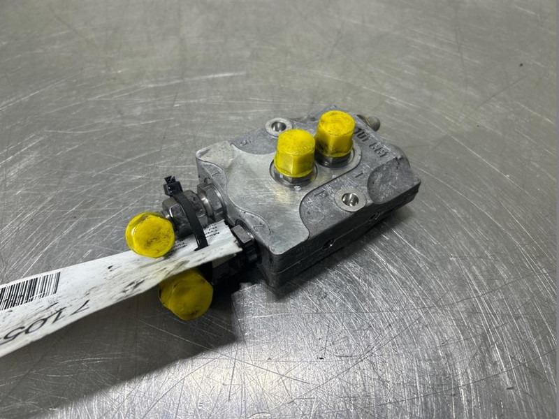 Terex TW150-6047883-Valve/Ventile/Ventiel - Hidraulika - Építőipari gépek: 5 kép. Terex TW150-6047883-Valve/Ventile/Ventiel - Hidraulika - Építőipari gépek: 5 kép.