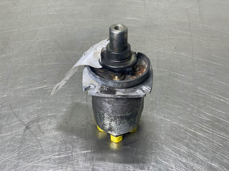 Terex TW150-6047886-Servo valve/Servoventil/Servoventiel - Hidraulika - Építőipari gépek: 2 kép. Terex TW150-6047886-Servo valve/Servoventil/Servoventiel - Hidraulika - Építőipari gépek: 2 kép.