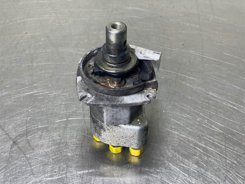 Terex TW150-6047886-Servo valve/Servoventil/Servoventiel - Hidraulika - Építőipari gépek: 1 kép. Terex TW150-6047886-Servo valve/Servoventil/Servoventiel - Hidraulika - Építőipari gépek: 1 kép.